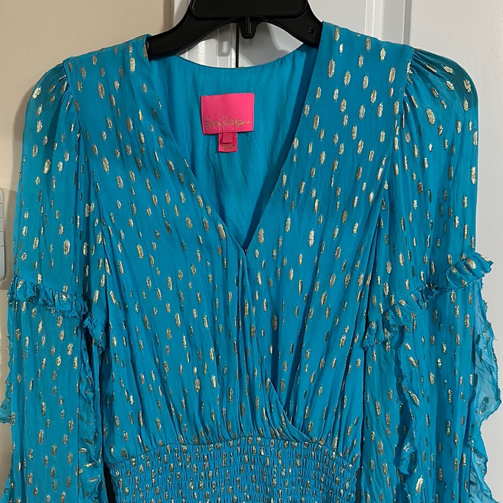 Lilly Pulitzer Blue and gold dress!
